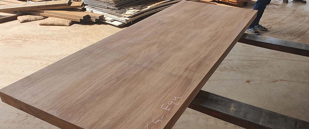 MERBAU TABLE TOP